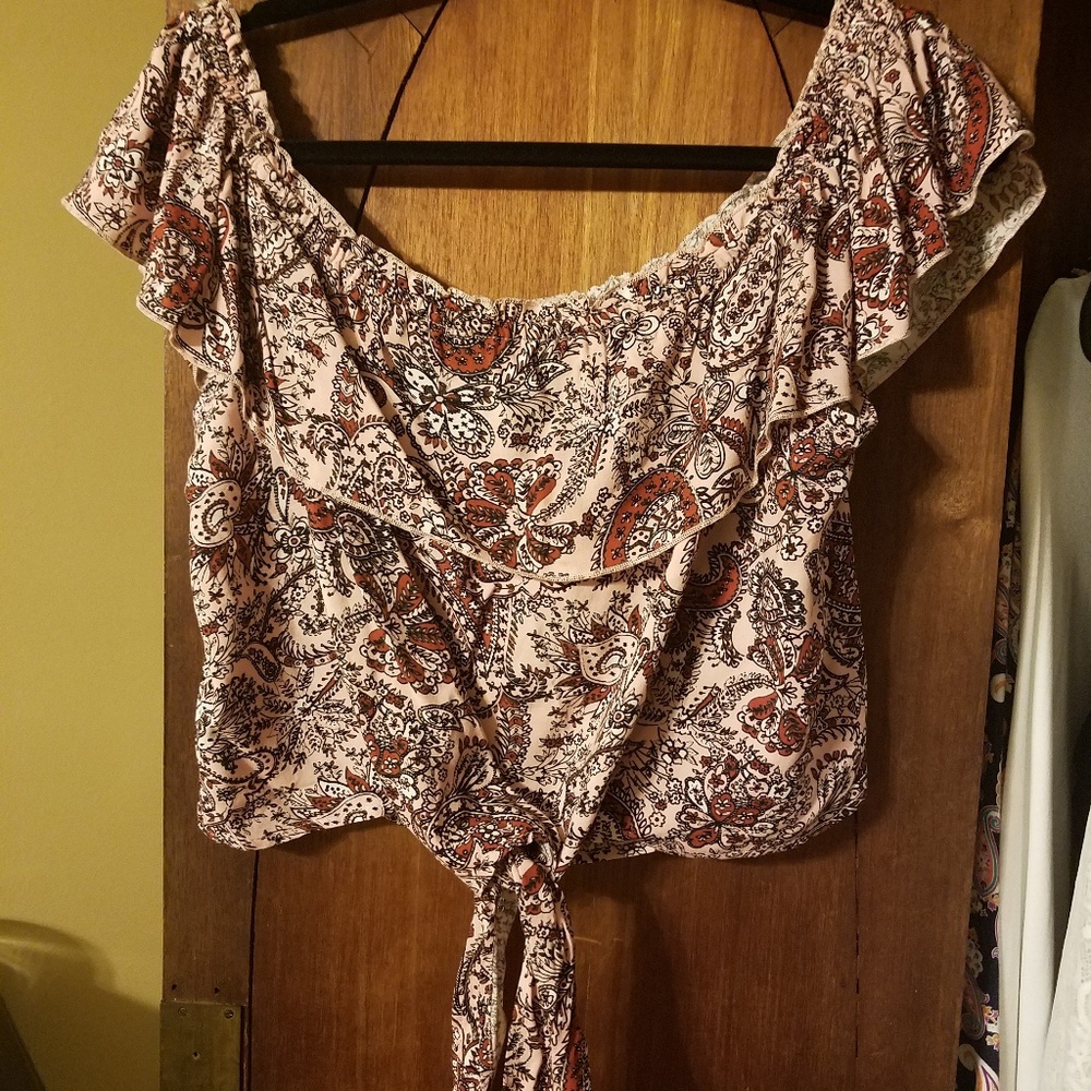 NWOT crop top bundle 2 for $10